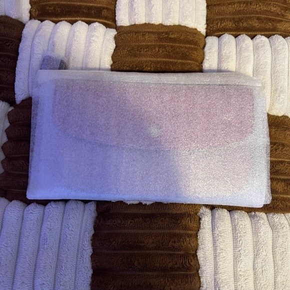 Coach 1941 Glove Tanned Leather Clutch in Rose NWTS! - Picture 8 of 10